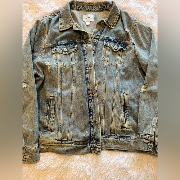 Old Navy Distressed Denim Jacket - Picture 4 of 4